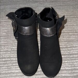 Stylish Black Suede Kids Booties with Silver Accents, size 12